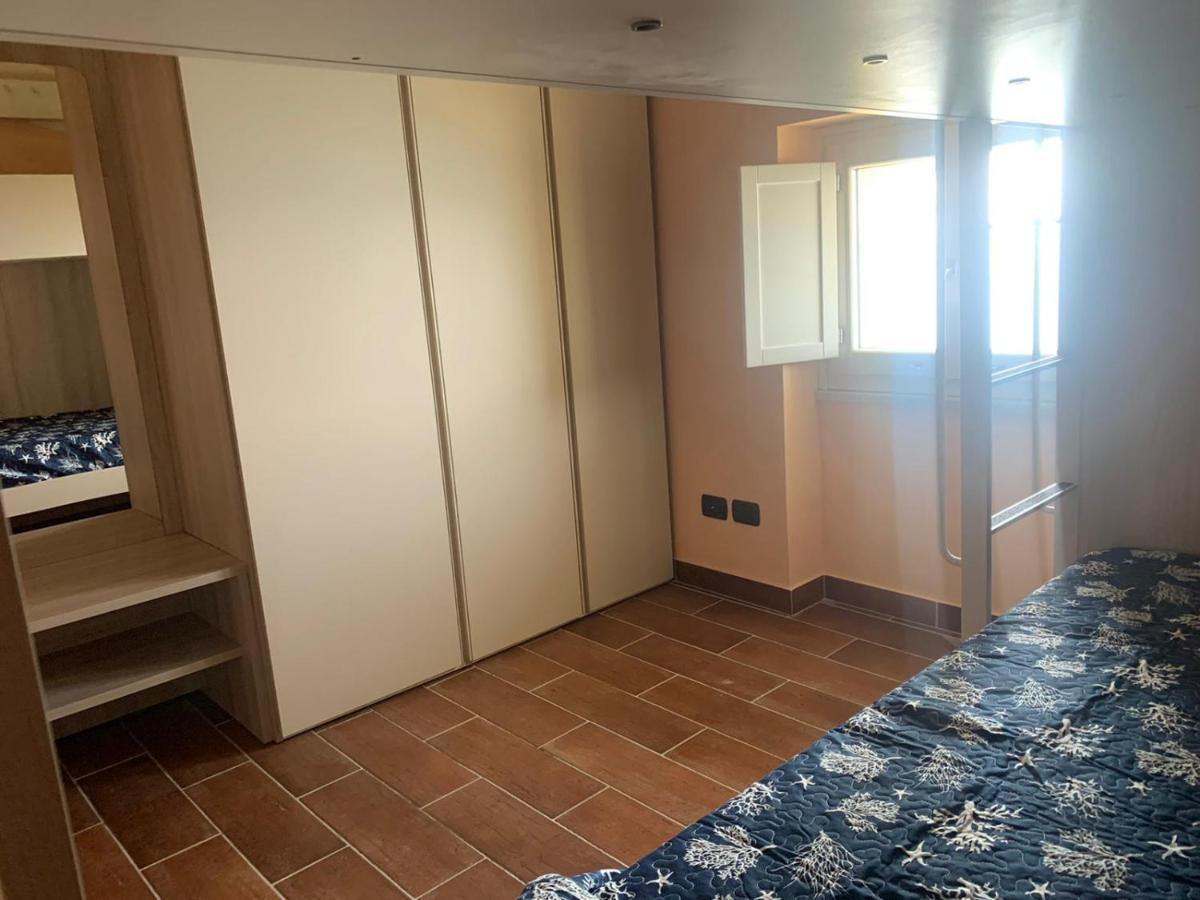 Appartement La Terrazza Nel Blu à Imperia Extérieur photo